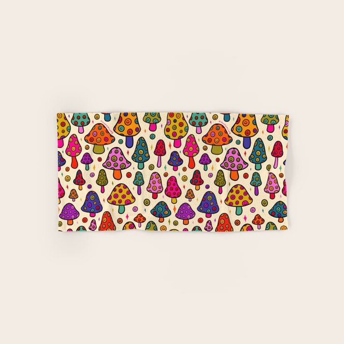 Smiley Mushrooms Print in Cream Bath Towel Gallery Image 1