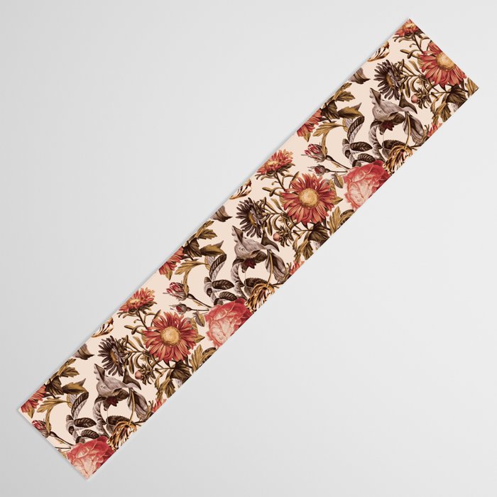 Vintage Garden VI Table Runner Gallery Image 3