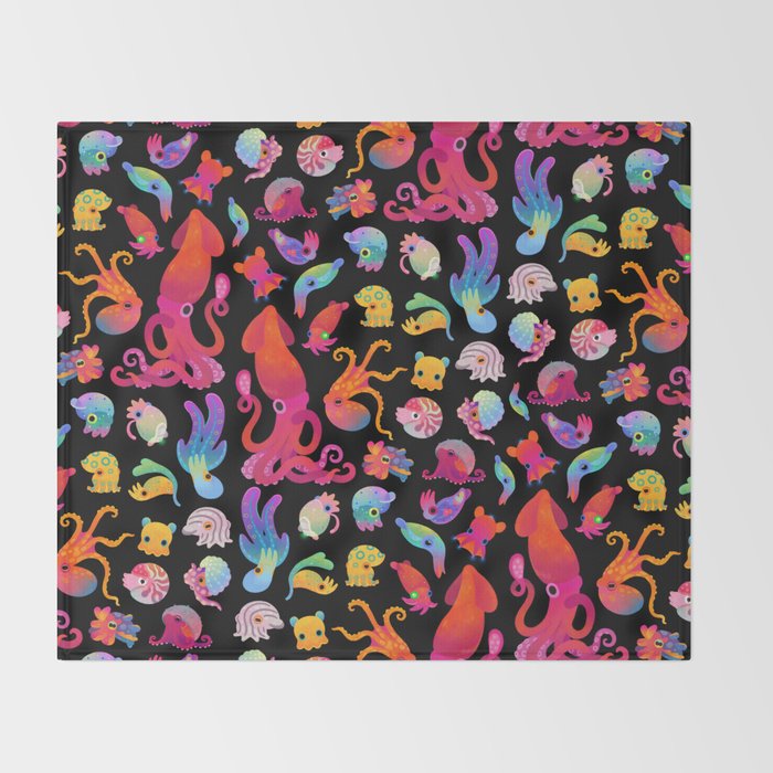 Cephalopod Throw Blanket Gallery Image 2
