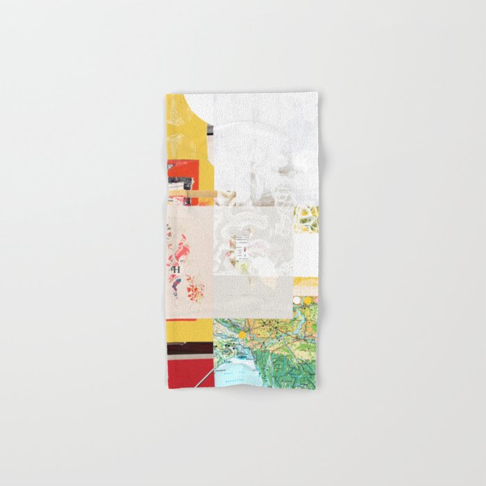 daydream yellow lights Bath Towel Gallery Image 1