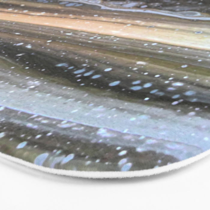 Snow on Brownsville Bath Mat Gallery Image 3