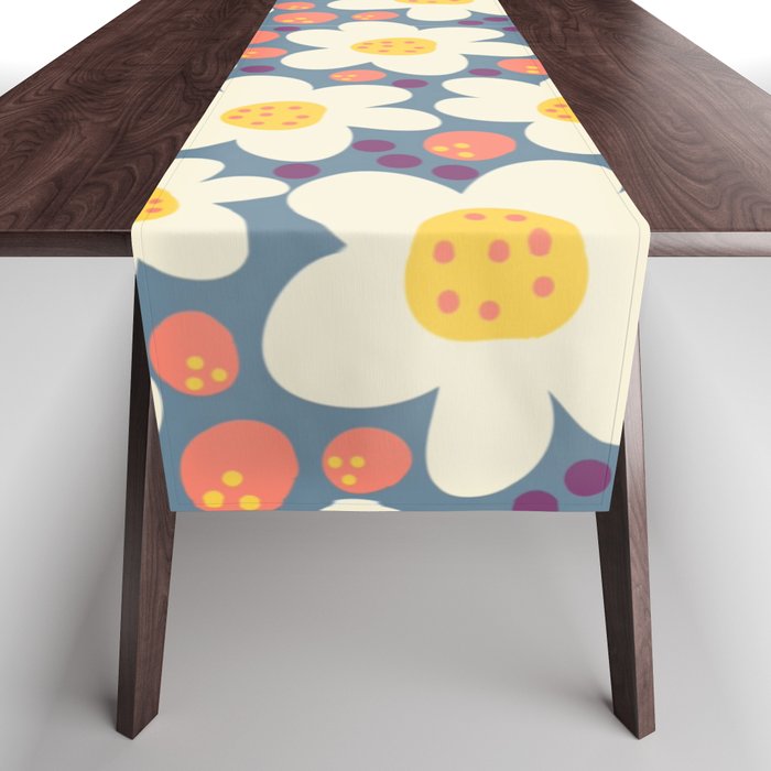 Aliciaâs Meadow Table Runner Gallery Image 1