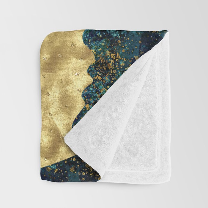 Amber Fox Throw Blanket Gallery Image 3