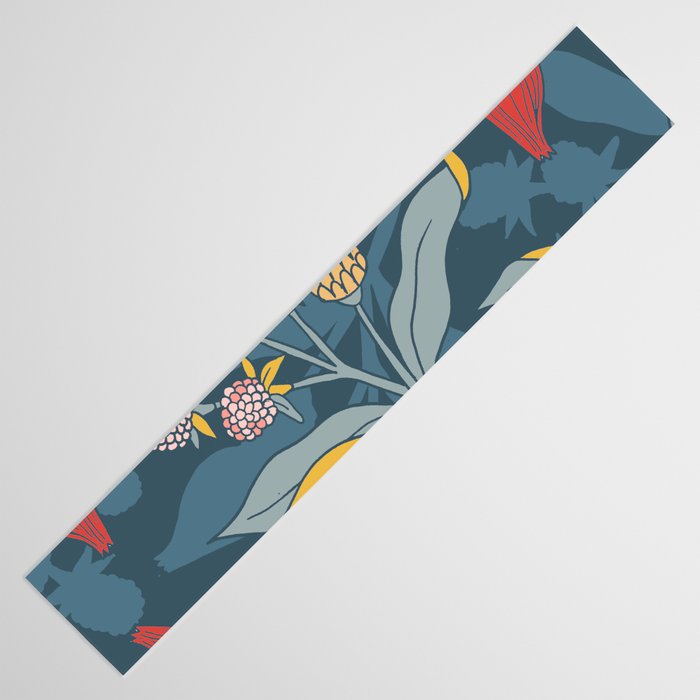 Retro floral shapes Table Runner Gallery Image 3