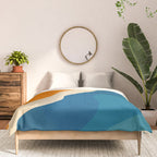 Minimalist abstract waves Comforter Gallery Image 3
