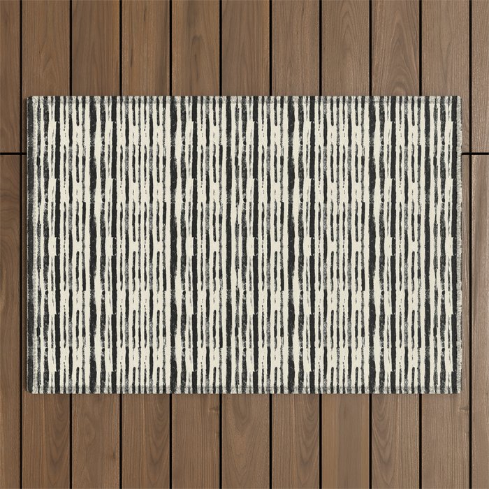 Natural Lines Outdoor Rug Gallery Image 1