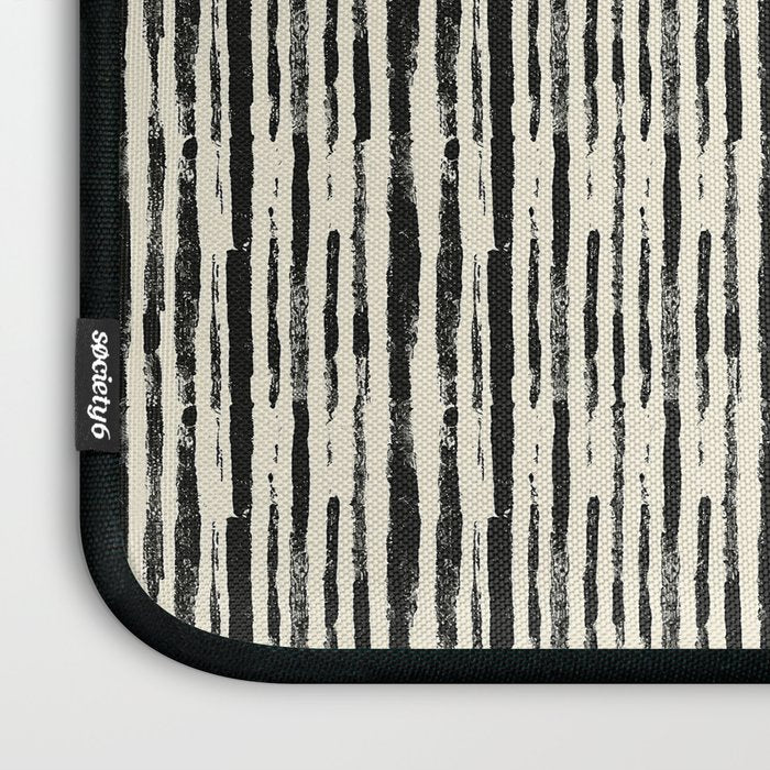 Natural Lines Laptop Sleeve Gallery Image 3