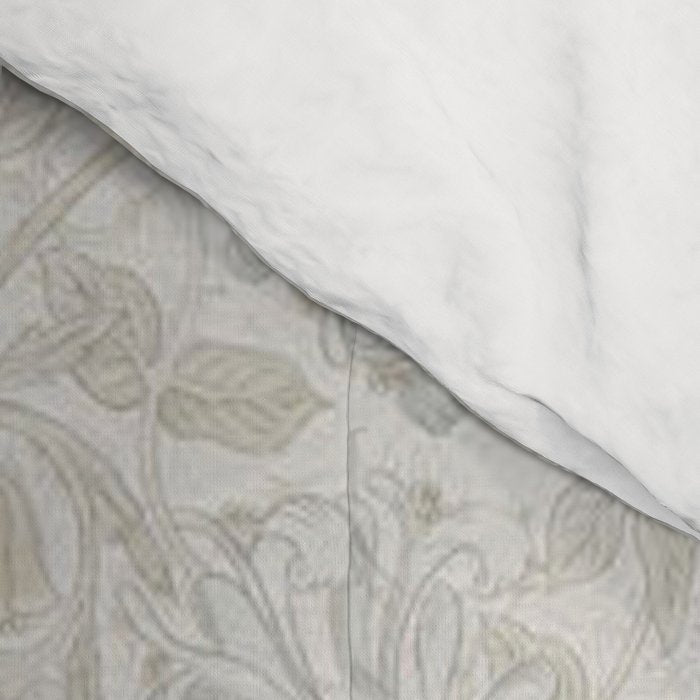 William Morris Pure Honeysuckle Linen Comforter Gallery Image 4