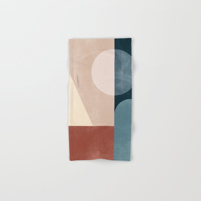 Abstract Geometric 20 Bath Towel Gallery Image 1