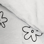 Black and white flower doodle art pattern Comforter Gallery Image 4