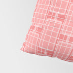Mid Century Modern Woven Link Pattern in Pink and White Pillow Sham Gallery Image 4