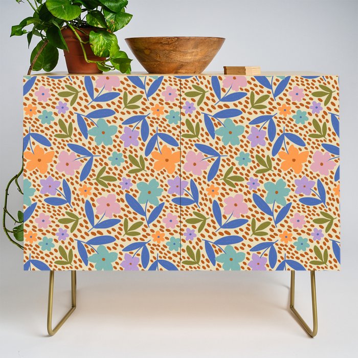 Vintage Garden  Credenza Gallery Image 1