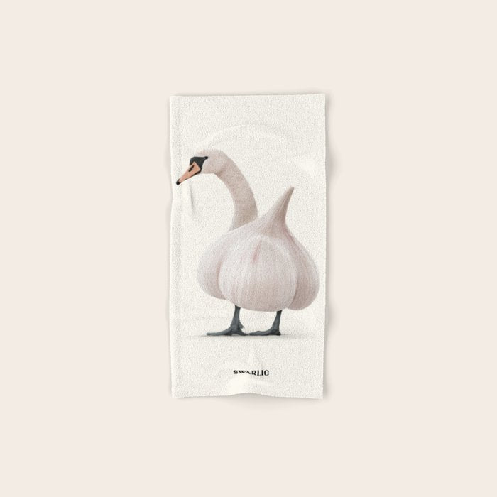 Swarlic Bath Towel Gallery Image 1