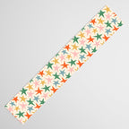 Retro christmas star shape art pattern Table Runner Gallery Image 3