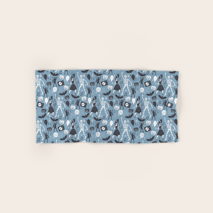 Halloween Night Fever Bath Towel Gallery Image 1
