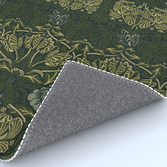 William Morris "Tulip and rose" 1. Rug Gallery Image 4