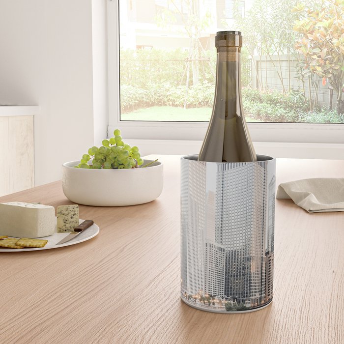 Chicago City Wine Chiller Gallery Image 4