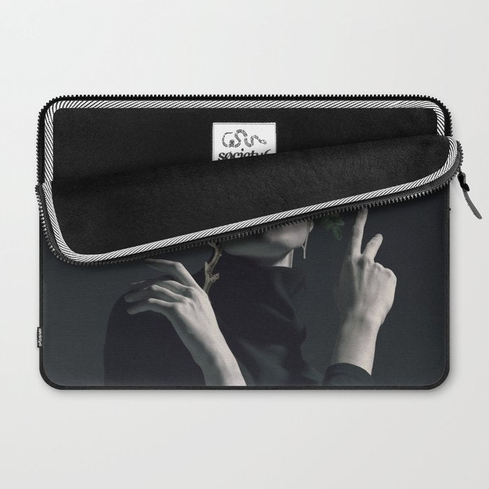 blooming 22 Laptop Sleeve Gallery Image 2