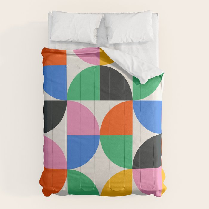 BAUHAUS PATTERN STUDY 02 Comforter Gallery Image 1