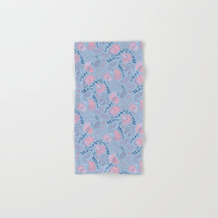 Coastal Oysters on the Beach in Sea Blue & Lavender Bath Towel Gallery Image 1
