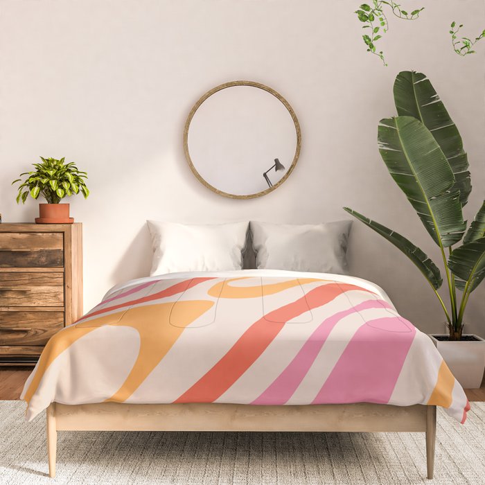 Wavy Loops Abstract Pattern in Retro Pink and Orange Comforter Gallery Image 3