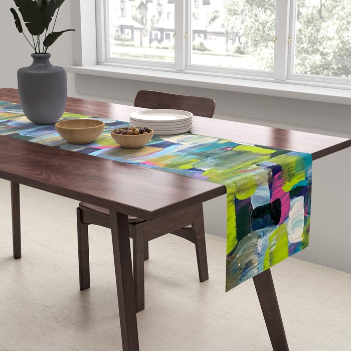 Charleston Summer Vibes 23 Table Runner Gallery Image 2