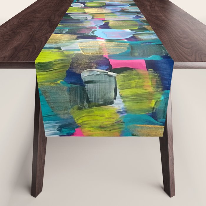 Charleston Summer Vibes 23 Table Runner Gallery Image 1
