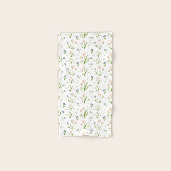 Watercolor Floral Pattern Botanical Design Bath Towel Gallery Image 1