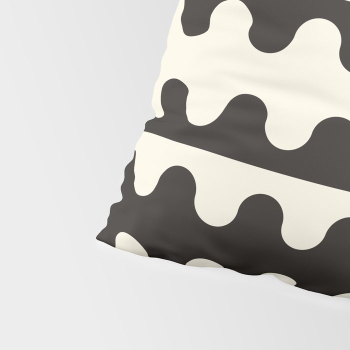 Abstract Mid-Century Black & White Wavy Pattern Pillow Sham Gallery Image 4