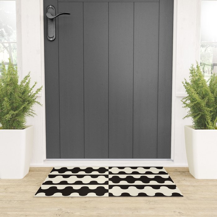Abstract Mid-Century Black & White Wavy Pattern Welcome Mat Gallery Image 3