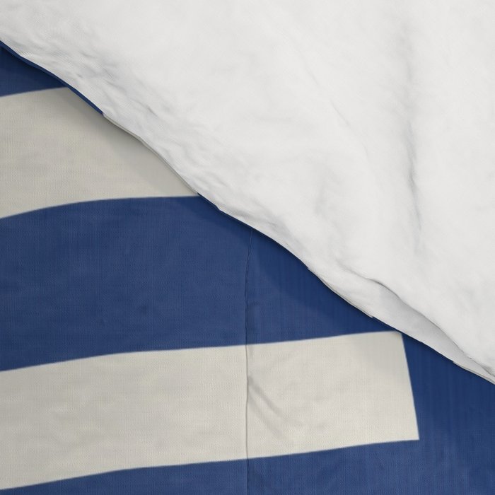 Line art organic shape in blue Comforter Gallery Image 4