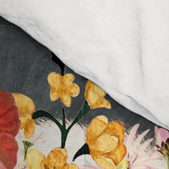 Minimal Collage Floral Portrait 4 Comforter Gallery Image 4
