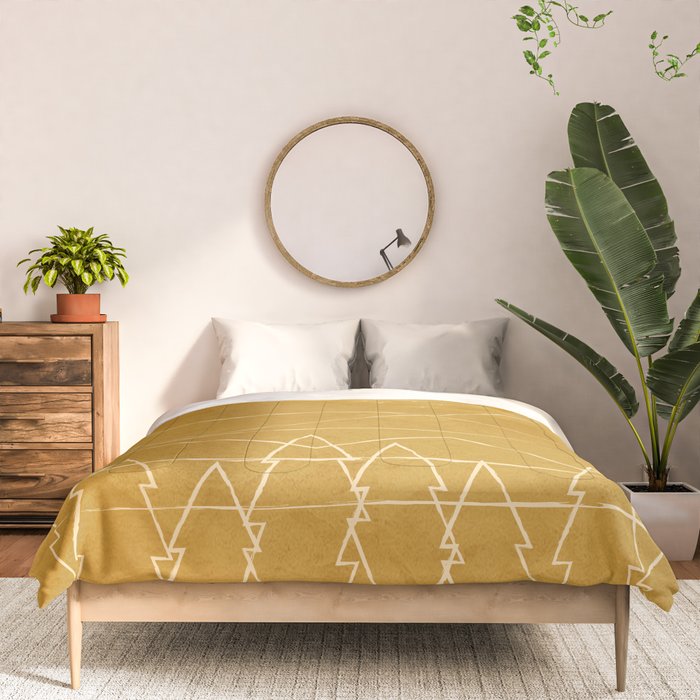 Minimalist Landscape Line Art II Comforter Gallery Image 3