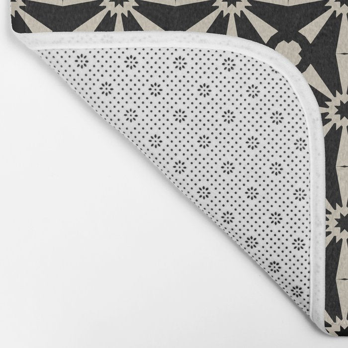 Starburst Geometric Pattern Bath Mat Gallery Image 2