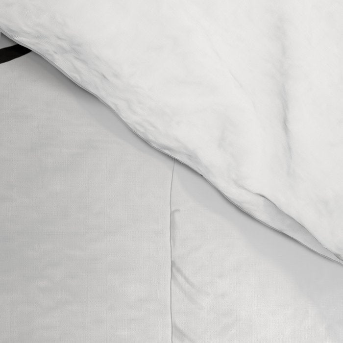 Female Figure Line Art Comforter Gallery Image 4
