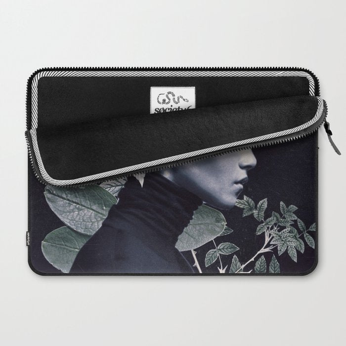 In Bloom 17 Laptop Sleeve Gallery Image 2