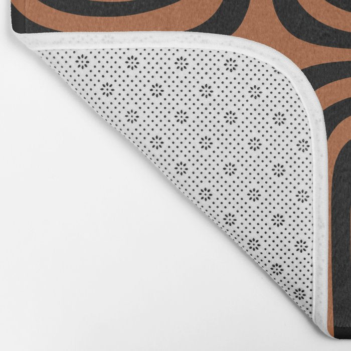 Midcentury Modern Rust and Black Abstract Confaab Pattern Bath Mat Gallery Image 2
