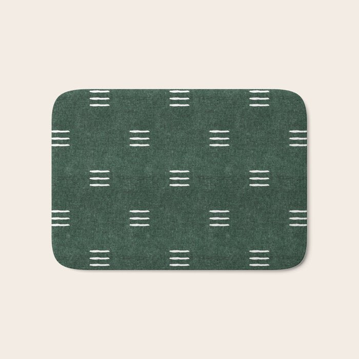 triple dash - green Bath Mat Gallery Image 1