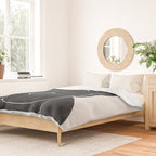 Lady Portrait Minimal Line Art Duvet Cover Gallery Image 2