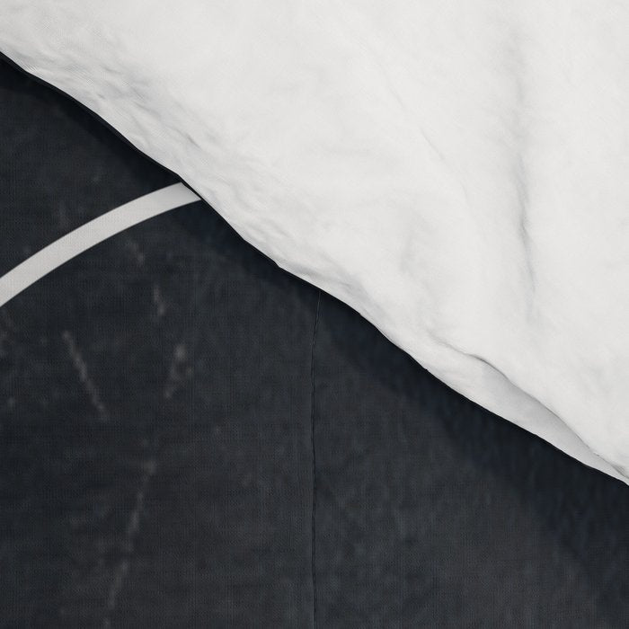 Lady Portrait Minimal Line Art Comforter Gallery Image 4