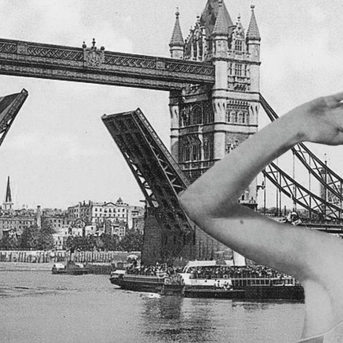 Oh no! London ca. 1950 Coffee Mug Gallery Image 2