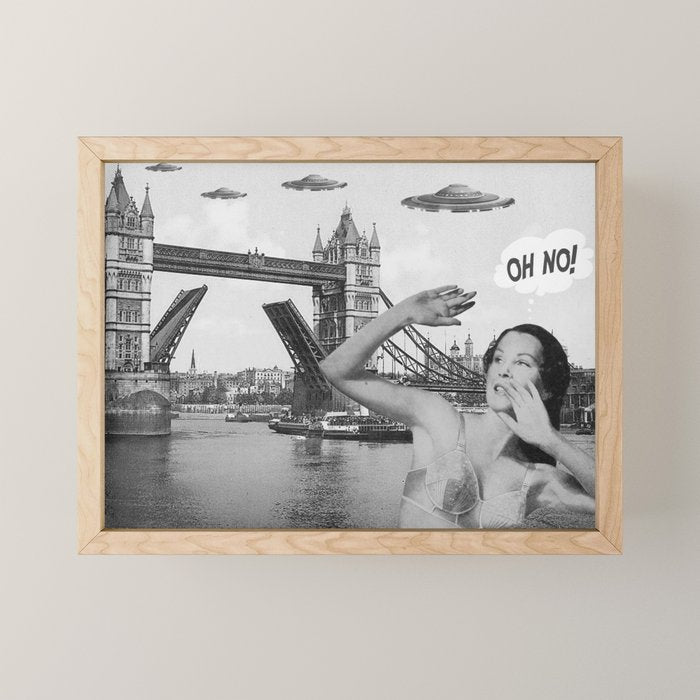 Oh no! London ca. 1950 Mini Art Print Gallery Image 1