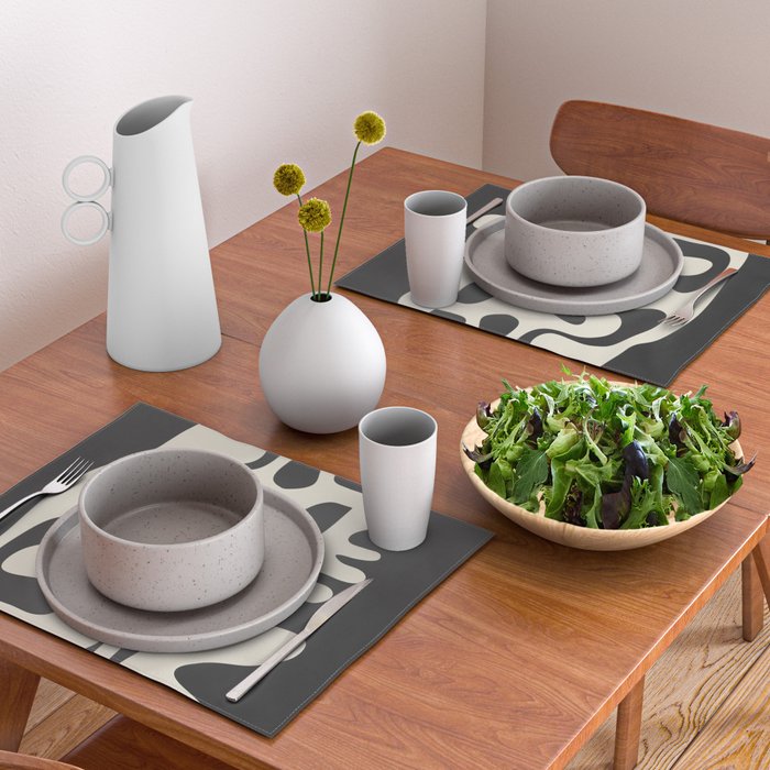 Living Form 2 Placemat Gallery Image 2