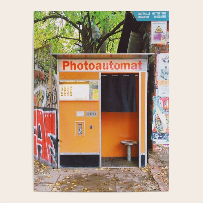 Photoautomat Poster Gallery Image 1