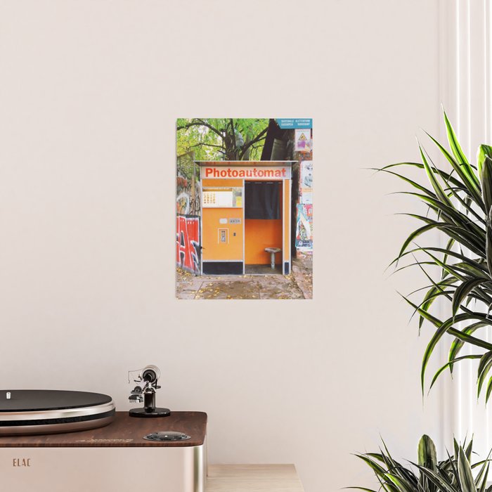Photoautomat Poster Gallery Image 2