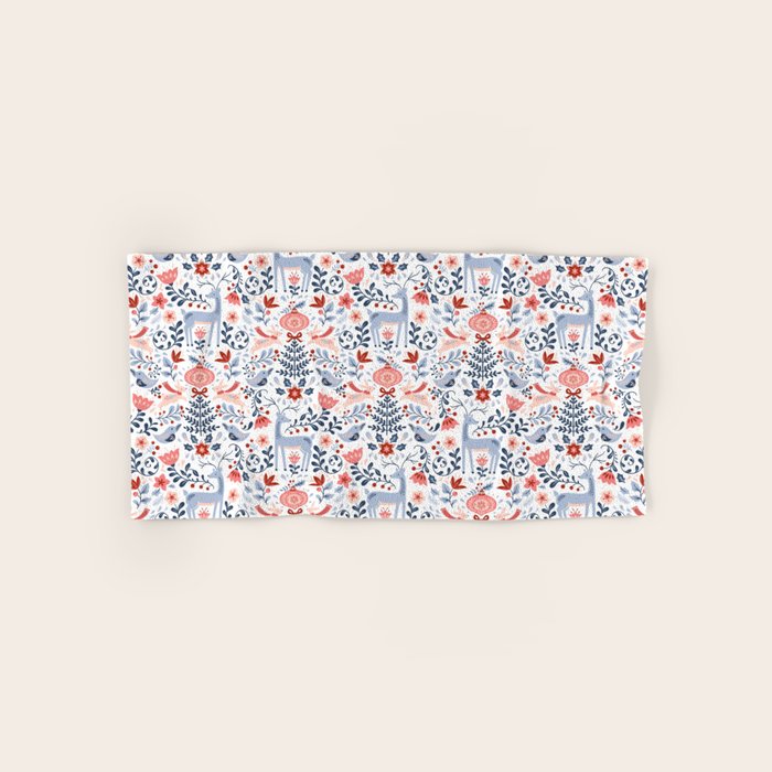 Folk Art Christmas Bath Towel Gallery Image 1