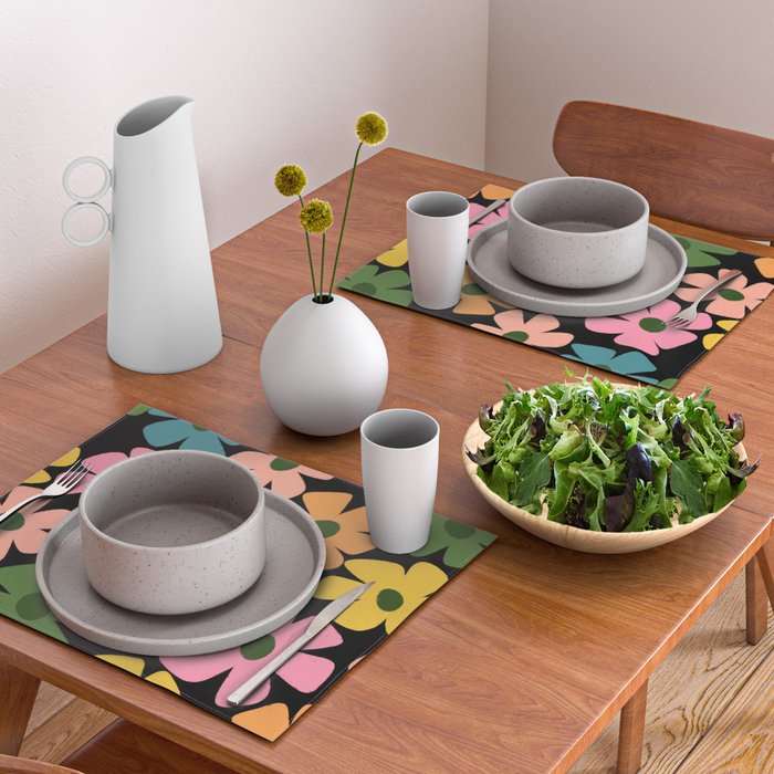 Retro Flower - Big Daisy Black background Placemat Gallery Image 2