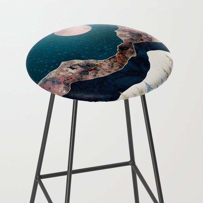 Pine Vista Stool Gallery Image 2