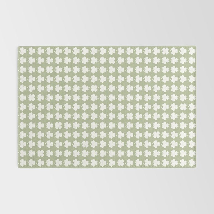 Clovers XXVI Natural Green Botanical Pattern Rug Gallery Image 2