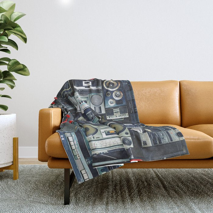Retro Pop Eighties Boombox Radio Pattern Throw Blanket Gallery Image 1